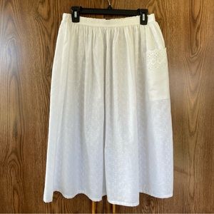 Vintage Judy Bond White Eyelet Gathered Waist Skirt Size 16 Made in the USA